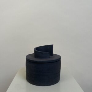 Handcrafted Sculptural Scented Candle